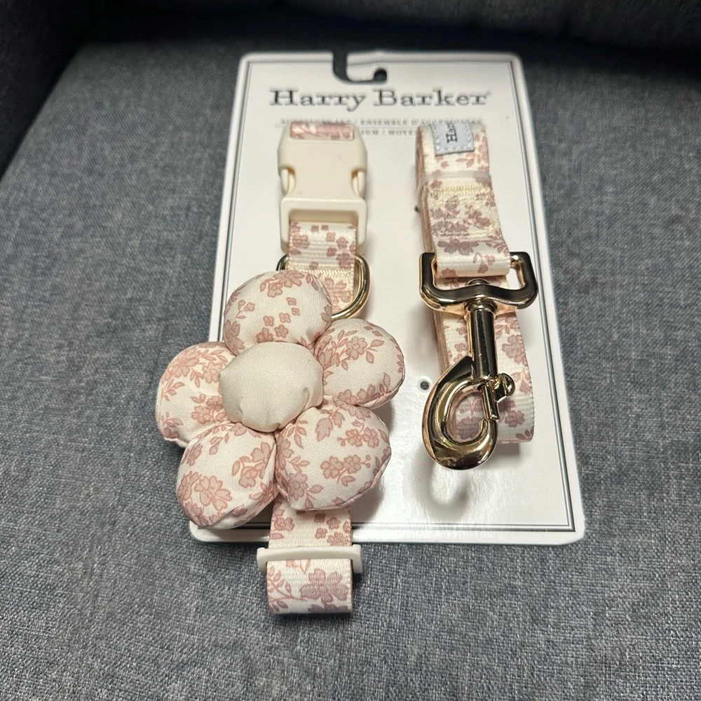 Harry Barker Floral Dog Accessory Set- Collar & Leash